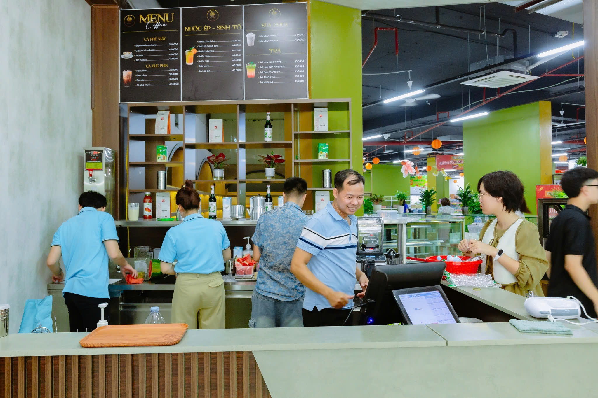 Quầy bar của Tic coffee